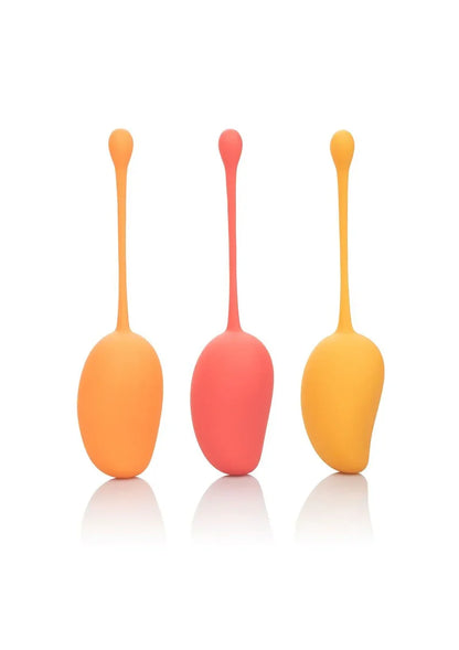 ♀ CalExotics Kegel Training Set Mango - Happytoys Sexshop: Toys for Feeling Happy & Easy 😊 - Discreet geleverd