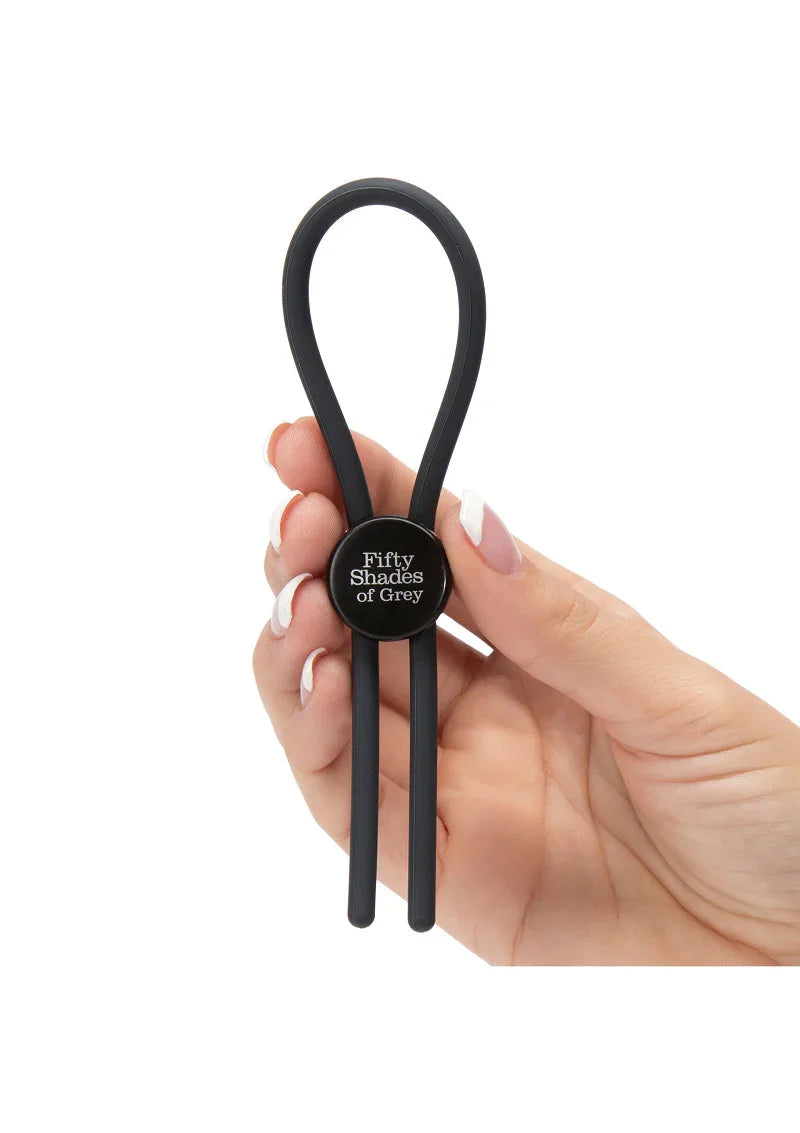 Again and Again Adjustable Love Ring by Fifty Shades of Grey - Happytoys Sexshop: Toys for Feeling Happy & Easy 😊 - Discreet geleverd
