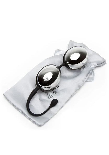 Inner Goddess Silver Jiggle Balls 67g Fifty Shades of Grey - Happytoys Sexshop: Toys for Feeling Happy & Easy 😊 - Discreet geleverd