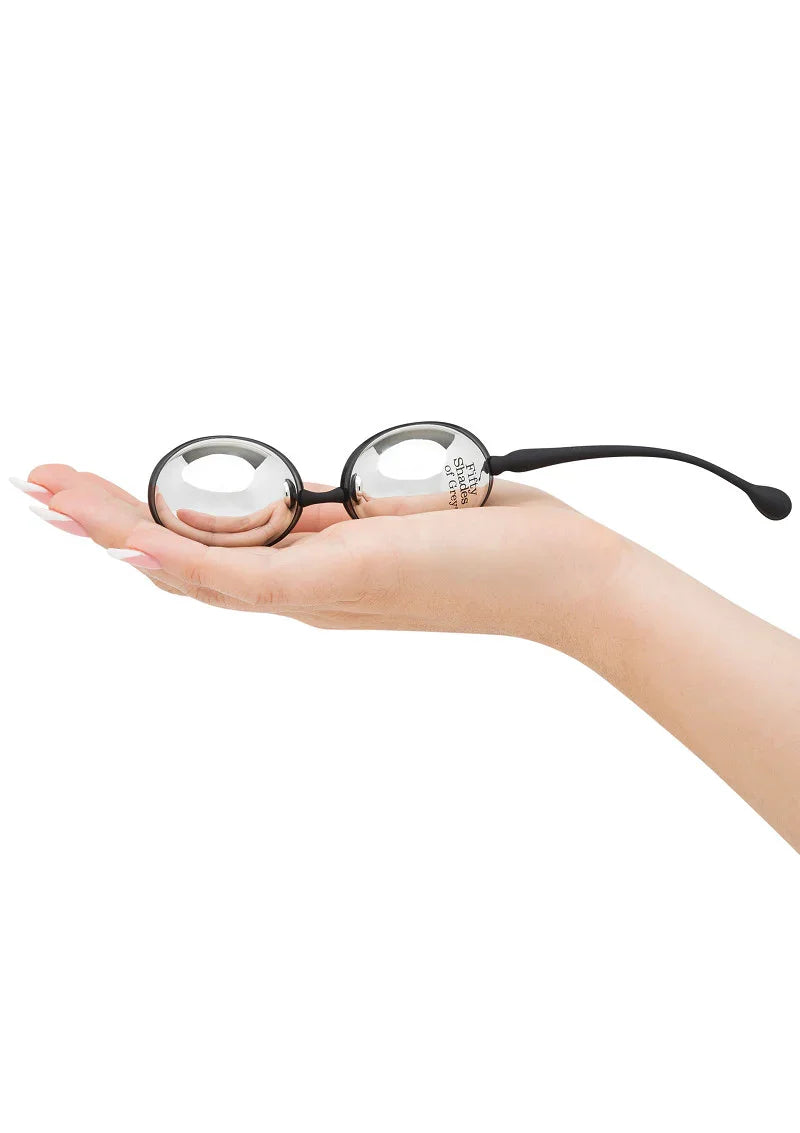 Inner Goddess Silver Jiggle Balls 67g Fifty Shades of Grey - Happytoys Sexshop: Toys for Feeling Happy & Easy 😊 - Discreet geleverd