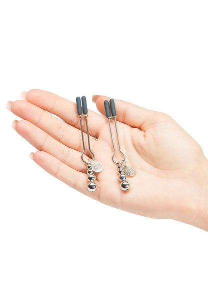 The Pinch Adjustable Nipple Clamps by Fifty Shades of Grey - Happytoys Sexshop: Toys for Feeling Happy & Easy 😊 - Discreet geleverd