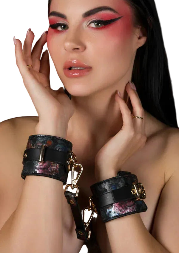 Bestel: Floral Jacquard Wrist Cuffs by Geisha - bij Happytoys: de erotische sex webshop | liever Happy dan Easy ⭐⭐⭐⭐⭐ - Default Title - 90701 - BLACK