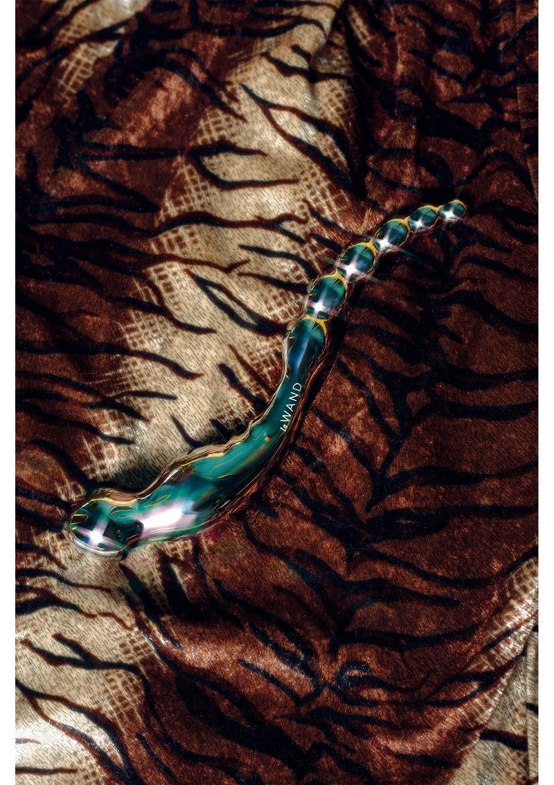 ♂ Le Wand Chrome Swerve - Happytoys Sexshop: Toys for Feeling Happy & Easy 😊 - Discreet geleverd