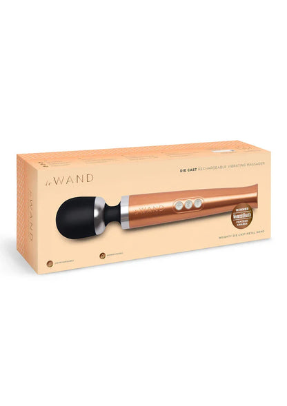 Die Cast Rechargeable Vibrating Massager (rose gold) by Le Wand - Happytoys Sexshop: Toys for Feeling Happy & Easy 😊 - Discreet geleverd