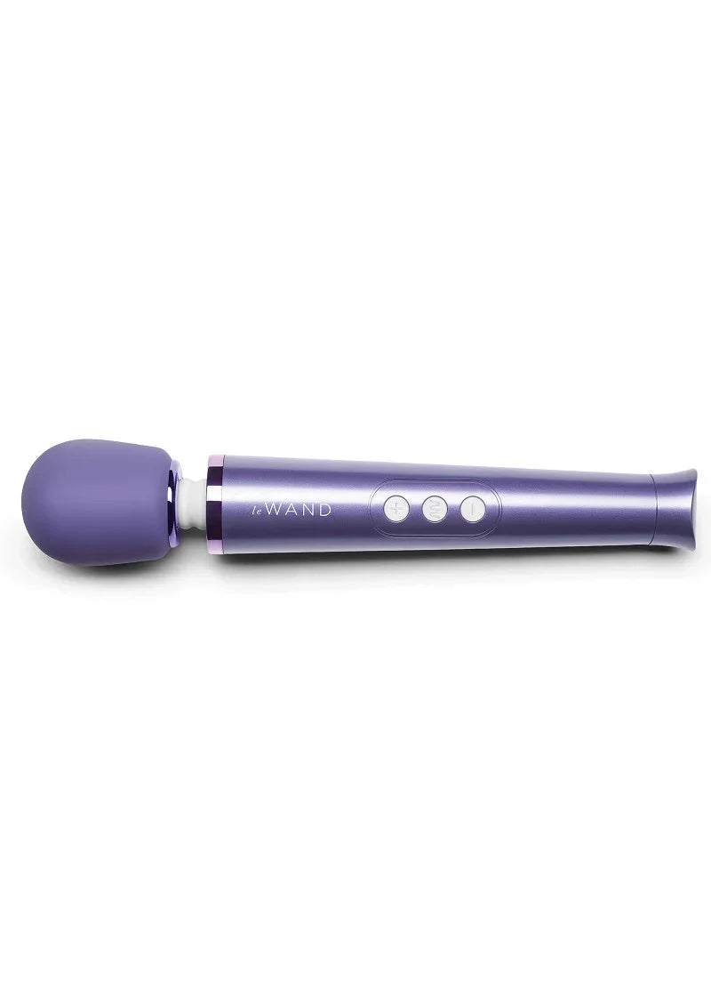 Petite Rechargeable (violet) by Le Wand - Happytoys Sexshop: Toys for Feeling Happy & Easy 😊 - Discreet geleverd
