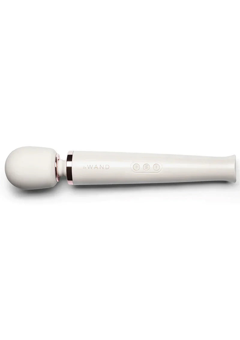 Rechargeable Massager White by Le Wand - Happytoys Sexshop: Toys for Feeling Happy & Easy 😊 - Discreet geleverd