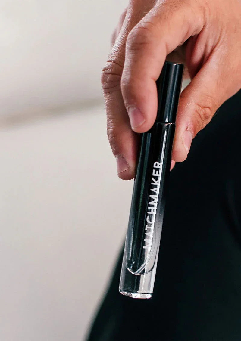 Matchmaker Red + Black Set Attract Them - Happytoys Sexshop: Toys for Feeling Happy & Easy 😊 - Discreet geleverd