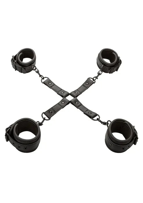 Nocturnal Hog Tie by CalExotics - Happytoys Sexshop: Toys for Feeling Happy & Easy 😊 - Discreet geleverd