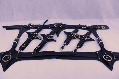 BDSM Gear Leather Thigh Harness Cuffs Set for BDSM Bondage Play - Happytoys Sexshop: online sex shop for Feeling Happy & Easy 😊 - Discreet geleverd