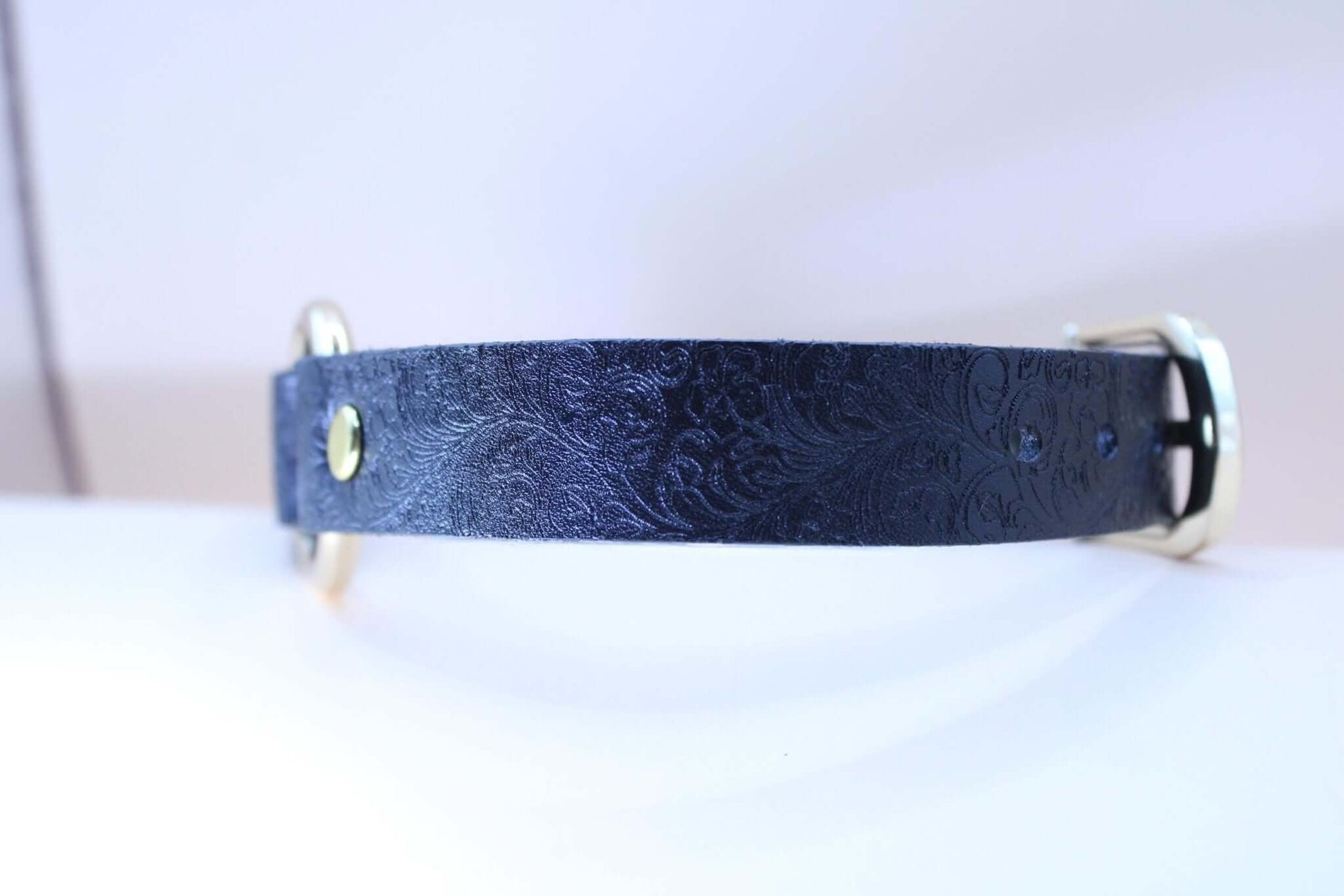 Black Floral BDSM Collar Elegant Sub Design - Happytoys Sexshop: online sex shop for Feeling Happy & Easy 😊 - Discreet geleverd