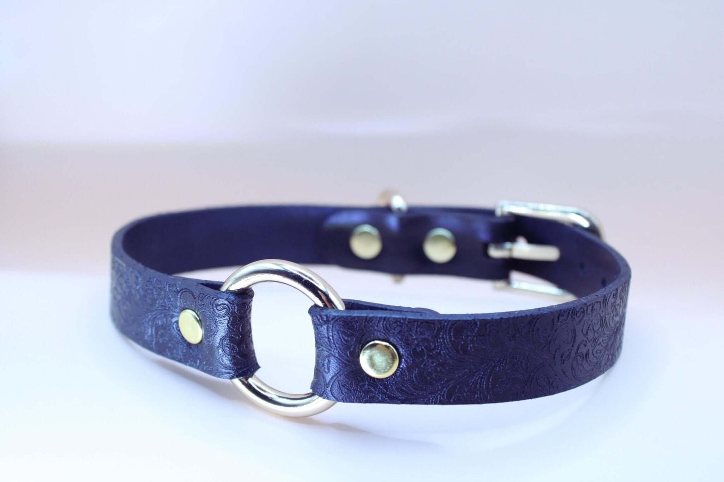 Black Floral BDSM Collar Elegant Sub Design - Happytoys Sexshop: online sex shop for Feeling Happy & Easy 😊 - Discreet geleverd