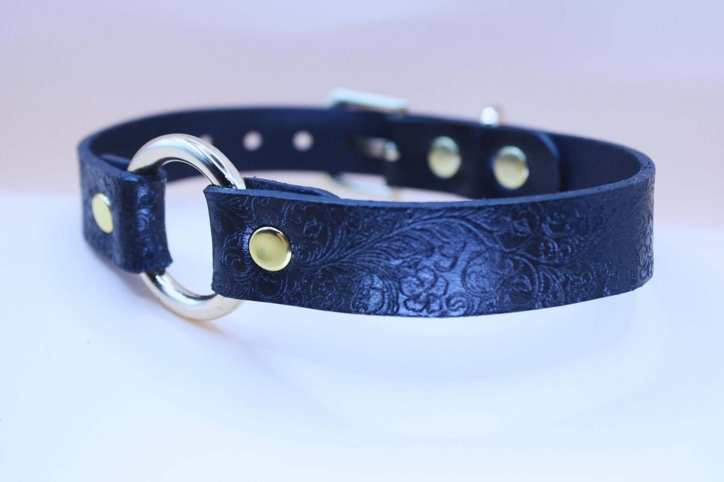 Black Floral BDSM Collar Elegant Sub Design - Happytoys Sexshop: online sex shop for Feeling Happy & Easy 😊 - Discreet geleverd
