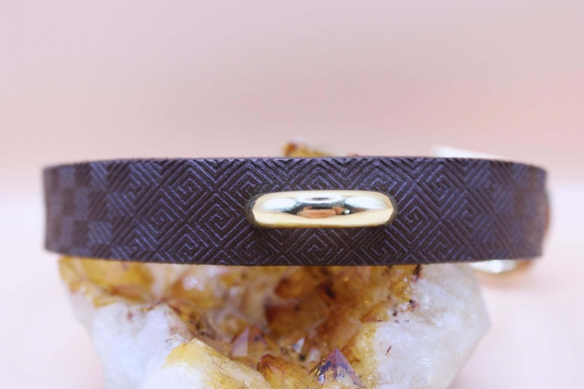 Day Collar - Elegant Discreet Choker for BDSM and Submissive Styles - Happytoys Sexshop: online sex shop for Feeling Happy & Easy 😊 - Discreet geleverd