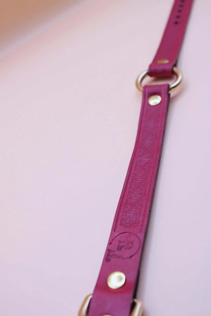 Red Submissive Collar O-Ring Submissive Collar | Sub Jewelry - Happytoys Sexshop: online sex shop for Feeling Happy & Easy 😊 - Discreet geleverd