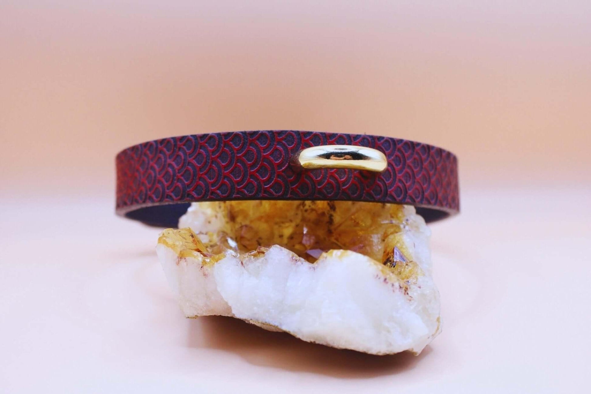 Discreet BDSM Collar Day Collar Choker Elegant BDSM Choker - Happytoys Sexshop: online sex shop for Feeling Happy & Easy 😊 - Discreet geleverd