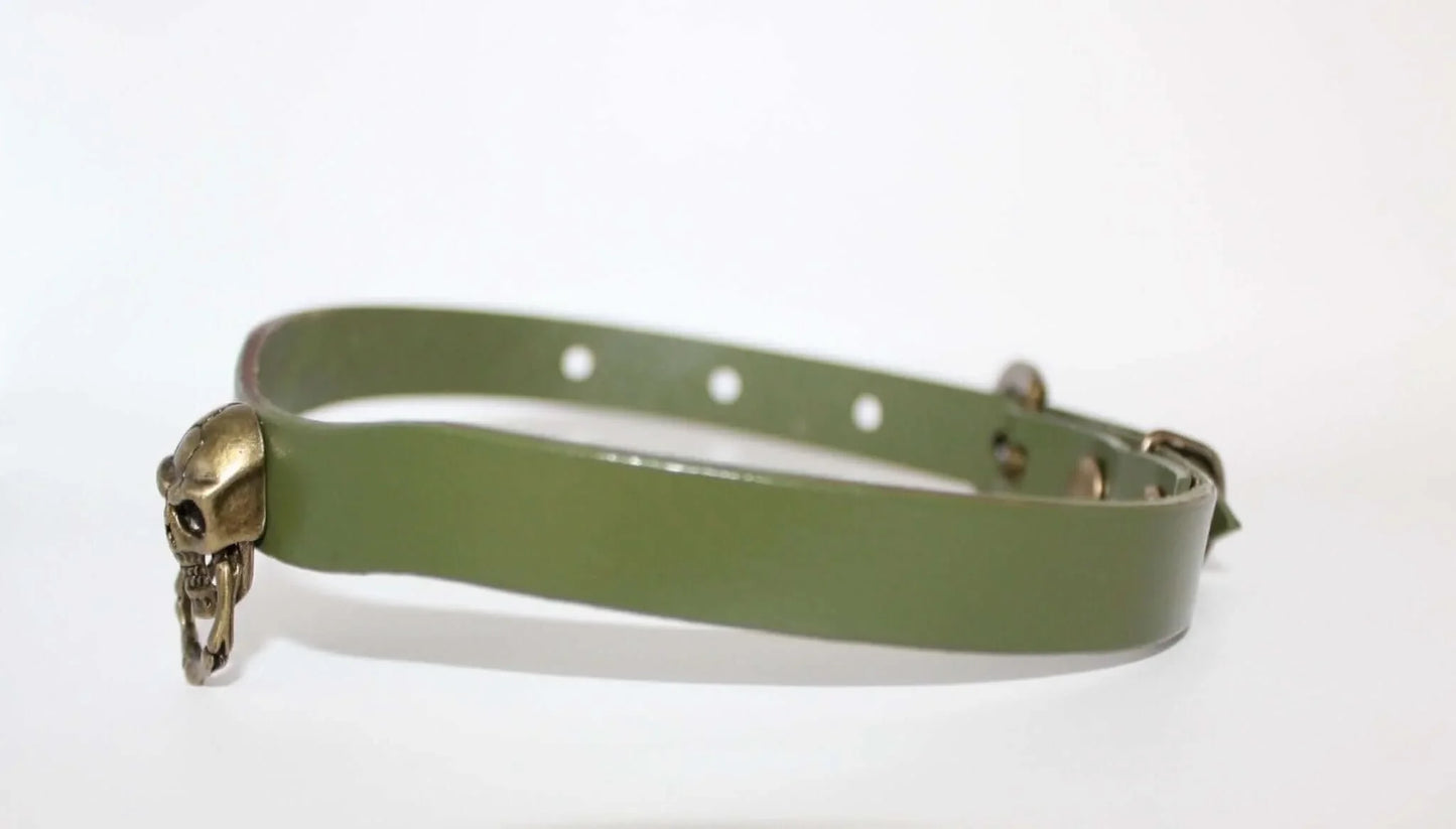 Gothic Skull BDSM Collar O-Ring Choker Collar - Fetish BDSM Accessory - Happytoys Sexshop: online sex shop for Feeling Happy & Easy 😊 - Discreet geleverd