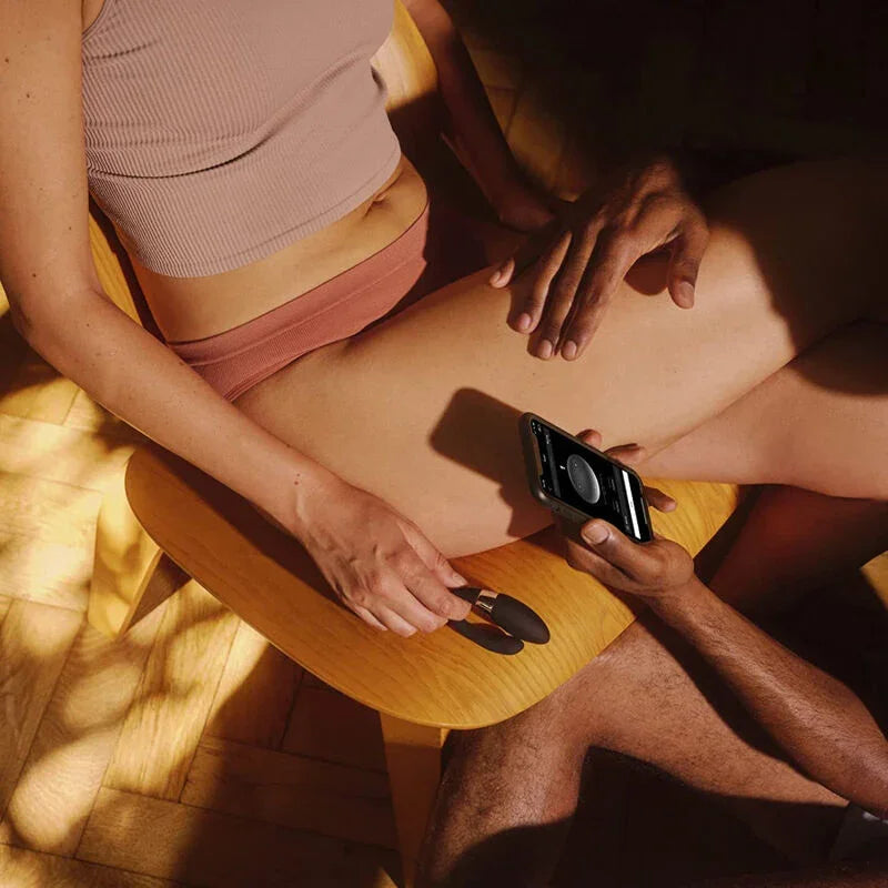 LELO - TIANI HARMONY BLACK COUPLES MASSAGER - Happytoys Sexshop: online sex shop for Feeling Happy & Easy 😊 - Discreet geleverd