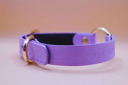BDSM Day Collar Handmade Lilac BDSM Collar - Submissive Collar - Happytoys Sexshop: online sex shop for Feeling Happy & Easy 😊 - Discreet geleverd