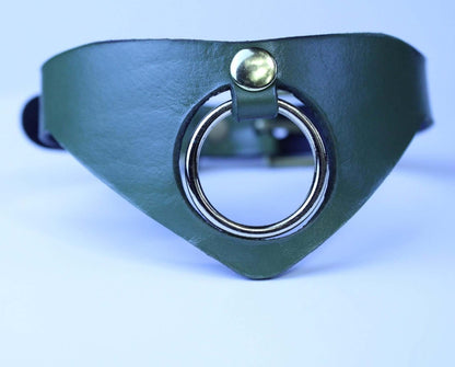Posture Collar with Bold O-Ring | BDSM Day Collar for Submissives - Happytoys Sexshop: online sex shop for Feeling Happy & Easy 😊 - Discreet geleverd