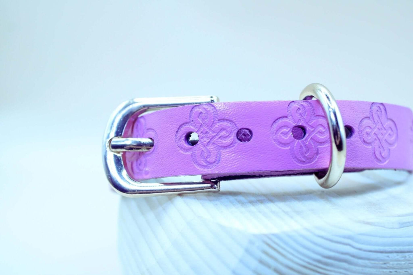 Pink Leather O-ring Choker Collar for Pet Play - Happytoys Sexshop: online sex shop for Feeling Happy & Easy 😊 - Discreet geleverd