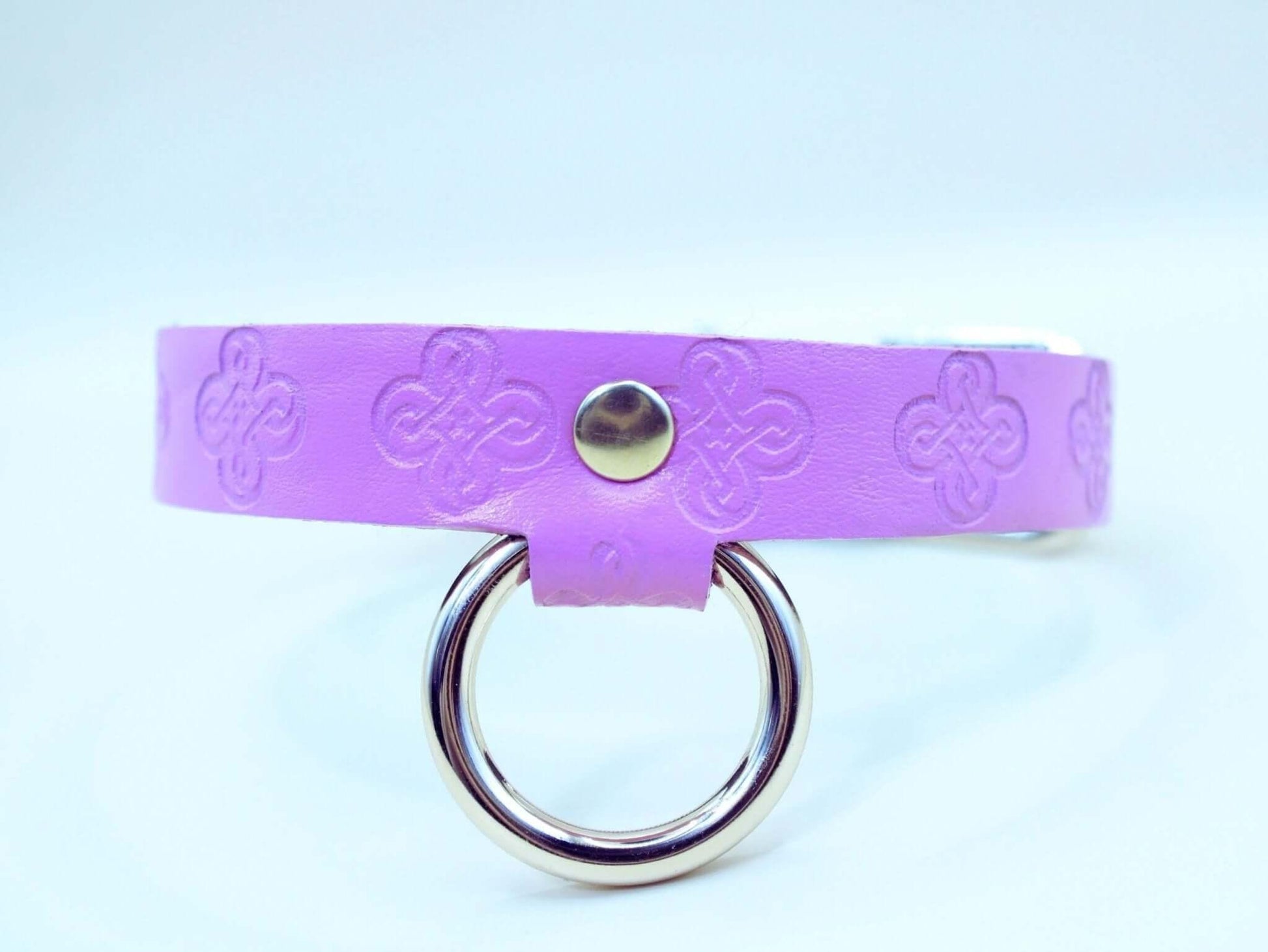 Pink Leather O-ring Choker Collar for Pet Play - Happytoys Sexshop: online sex shop for Feeling Happy & Easy 😊 - Discreet geleverd