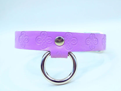 Pink Leather O-ring Choker Collar for Pet Play - Happytoys Sexshop: online sex shop for Feeling Happy & Easy 😊 - Discreet geleverd