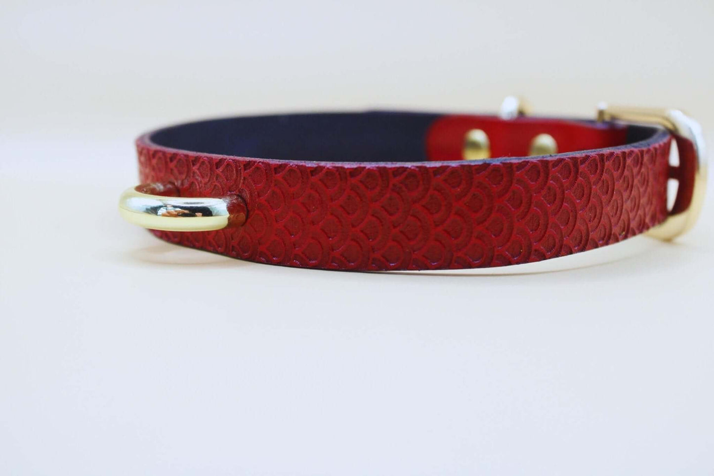 Leather Choker Collar - Elegant Submissive Jewelry for Stylish Wear