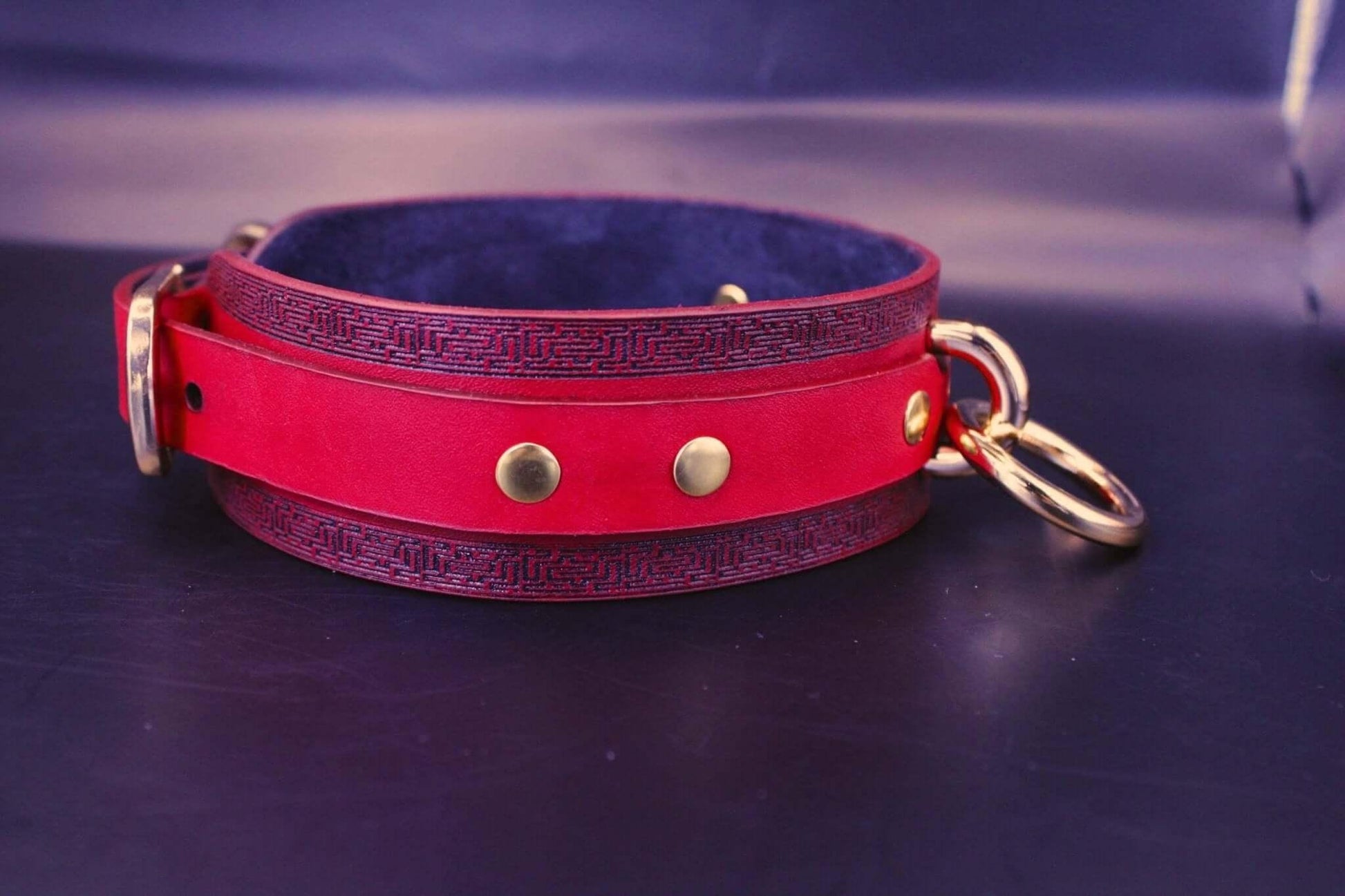 Handmade Leather BDSM Collar Discreet BDSM Day Collar for Submissives - Happytoys Sexshop: online sex shop for Feeling Happy & Easy 😊 - Discreet geleverd