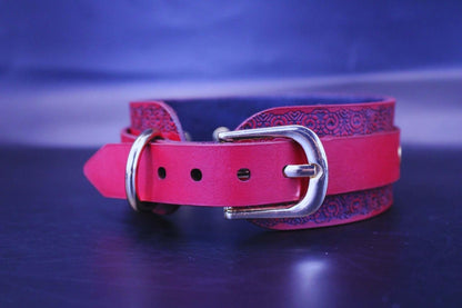 Red Wide Leather Choker Ornamental Slave Collar BDSM Bondage Gift - Happytoys Sexshop: online sex shop for Feeling Happy & Easy 😊 - Discreet geleverd