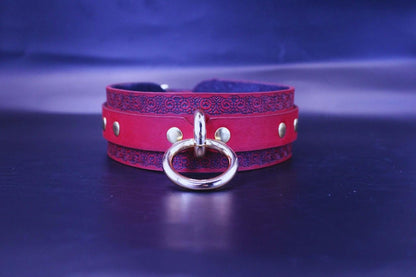 Red Wide Leather Choker Ornamental Slave Collar BDSM Bondage Gift - Happytoys Sexshop: online sex shop for Feeling Happy & Easy 😊 - Discreet geleverd