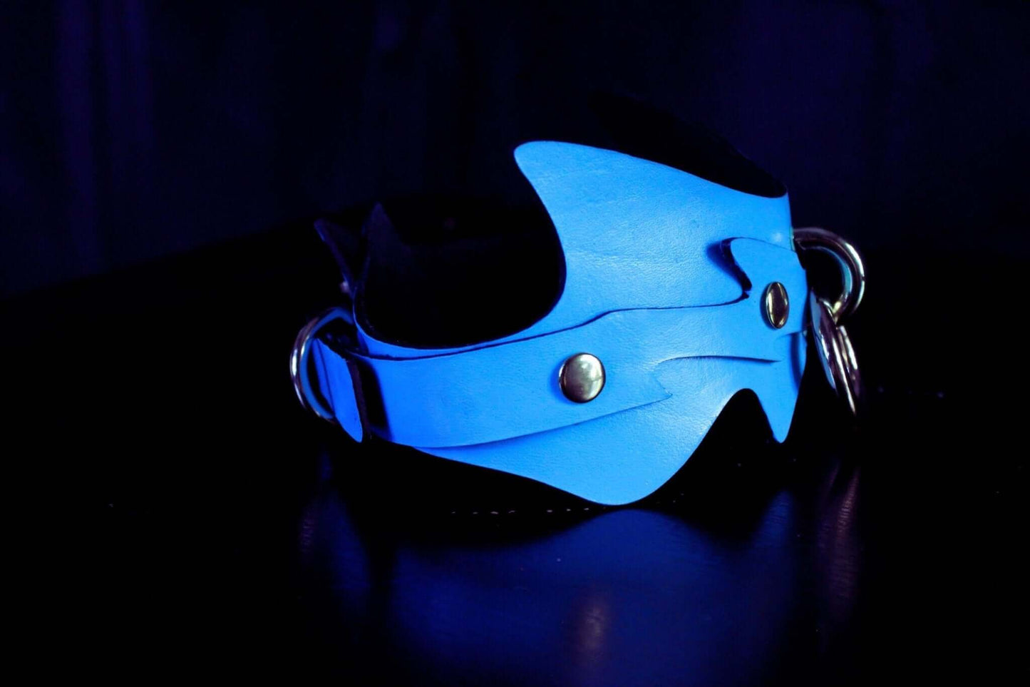 Leather Posture Collar Sky Blue Spiked Leather BDSM Collar Day Choker - Happytoys Sexshop: online sex shop for Feeling Happy & Easy 😊 - Discreet geleverd