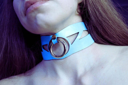 Choker Collar Sky Blue Cutout Leather Choker BDSM Submissive Collar - Happytoys Sexshop: online sex shop for Feeling Happy & Easy 😊 - Discreet geleverd